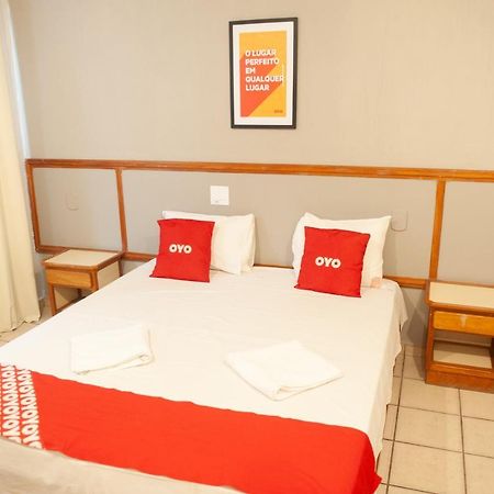 Hotel Teófilo Otoni Buitenkant foto