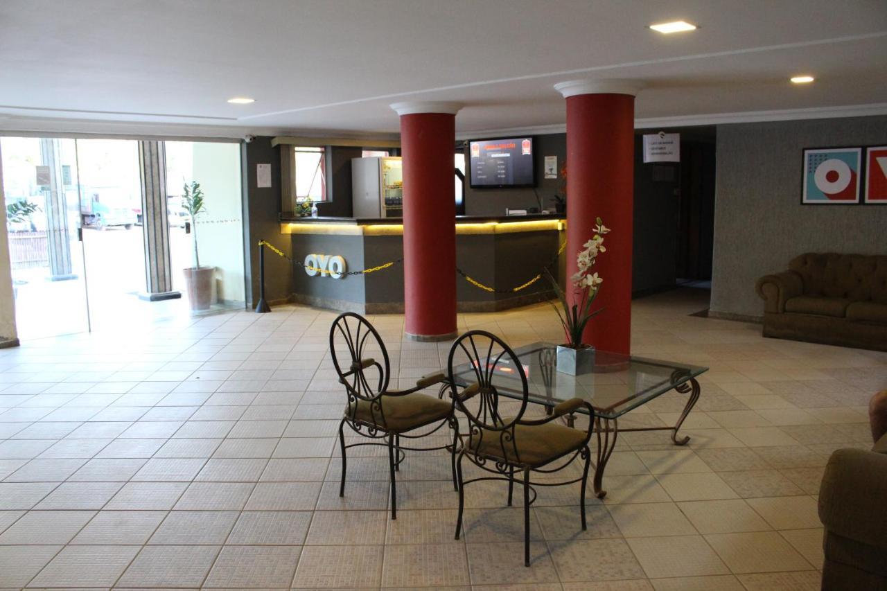 Hotel Teófilo Otoni Buitenkant foto