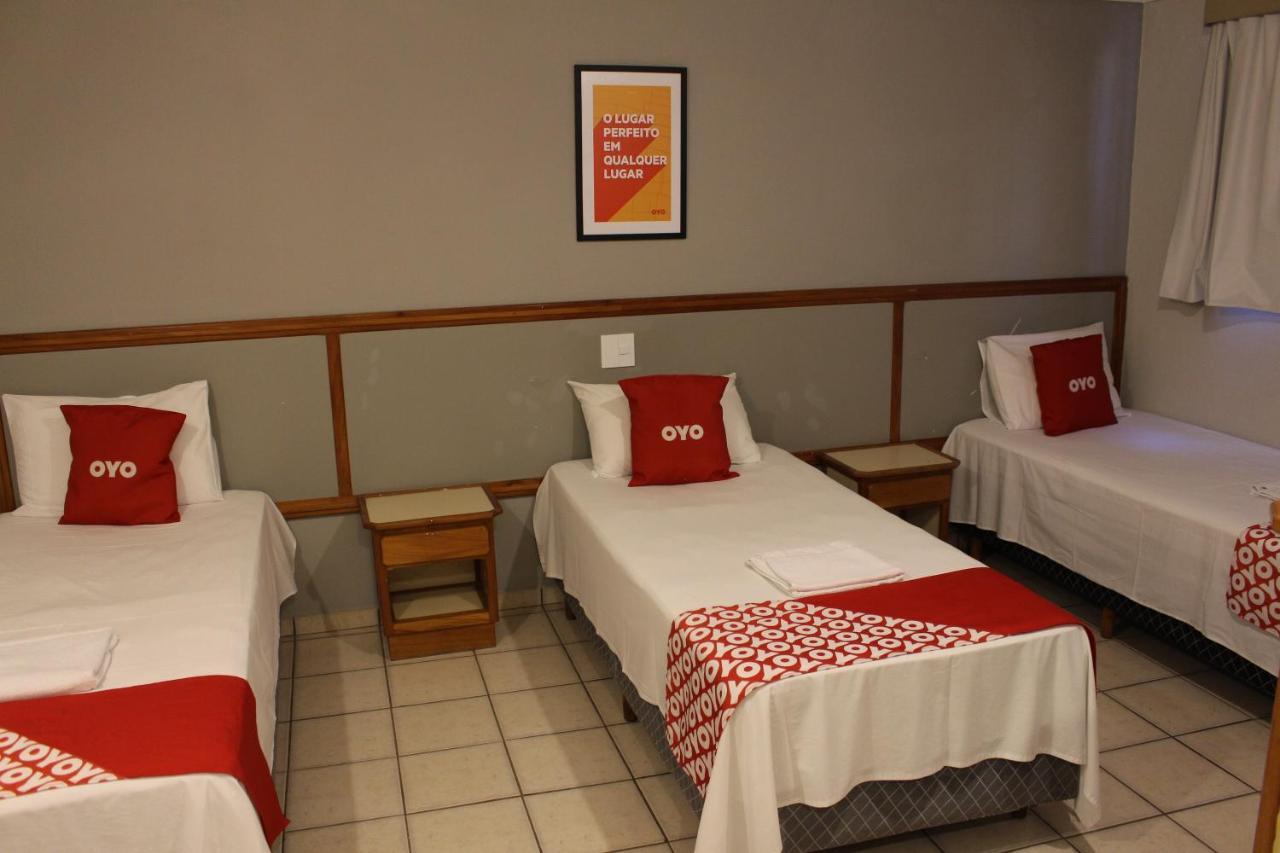 Hotel Teófilo Otoni Buitenkant foto