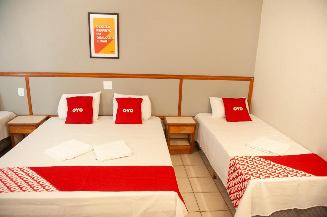 Hotel Teófilo Otoni Buitenkant foto