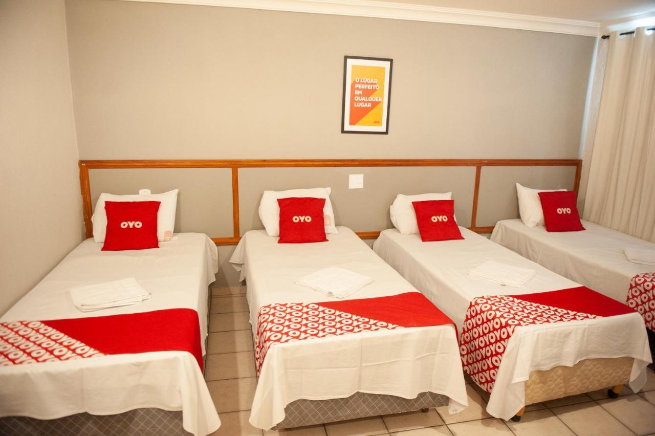 Hotel Teófilo Otoni Buitenkant foto