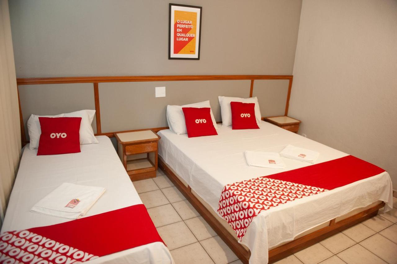 Hotel Teófilo Otoni Buitenkant foto
