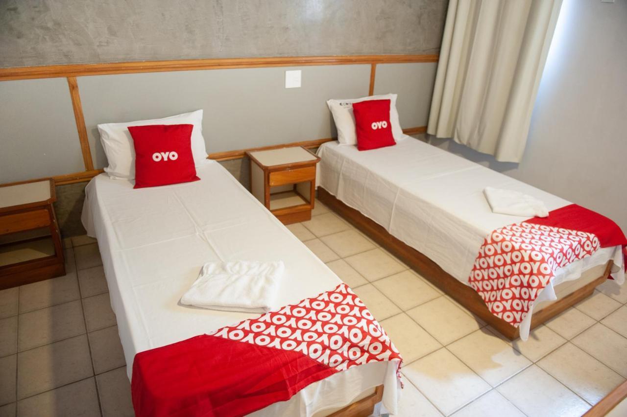 Hotel Teófilo Otoni Buitenkant foto